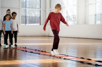enfants mouvement sport
